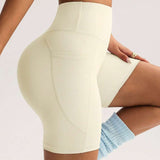 1746502051f83132ccc4c69e611eb32939289c440d_thumbnail_900x.webp
