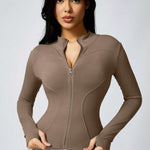 1721979294e0fc76f4cfe648b27d486157cf1b4def_thumbnail_900x.webp