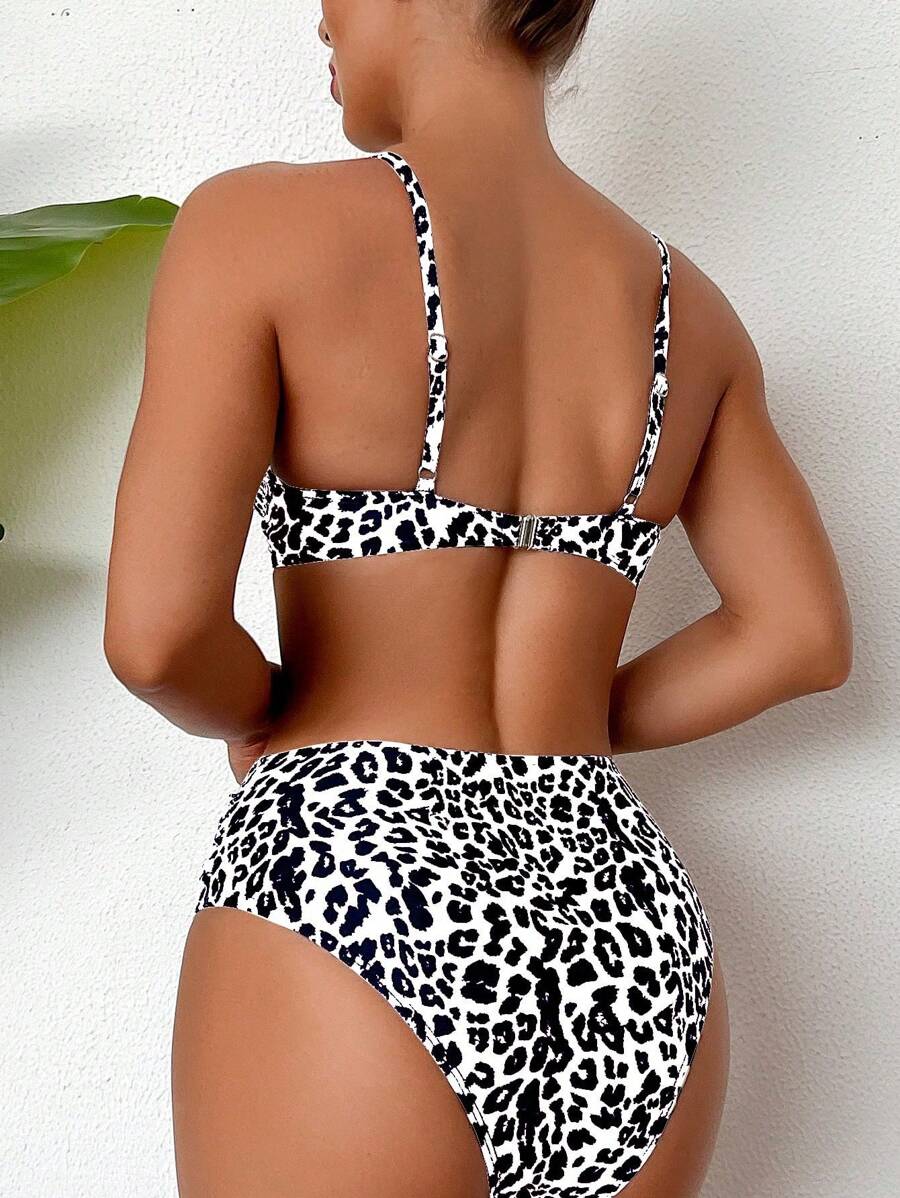 174927322957a2412d0bdea33daa3c21179e9821cd_thumbnail_900x.webp